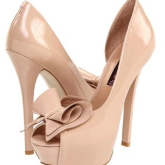 BLUSH Bow patent leather peep toe heels - Picture 7 of 15